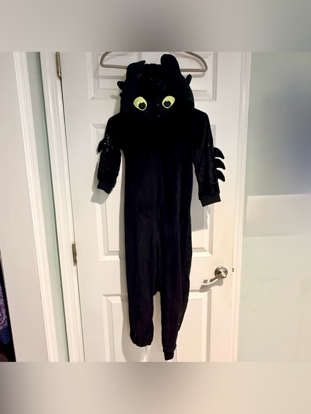 Toothless Dragon Halloween Costume Boys Small Girls 4-6 How to Train Your Dragon